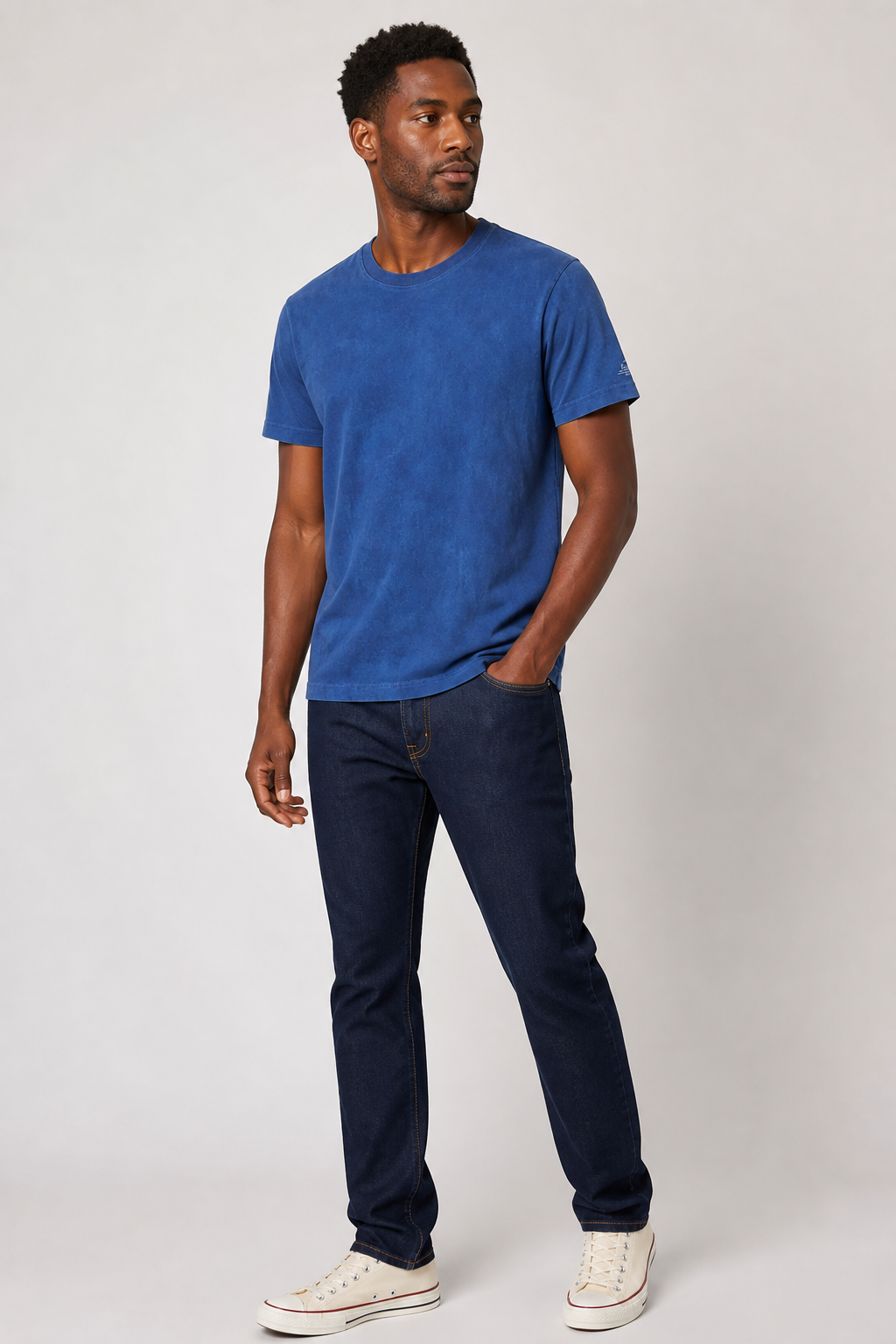 Indigo Circle Tee Color 02 - Side